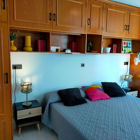 Apartamento En El Casco Antiguo De Понферада Екстериор снимка