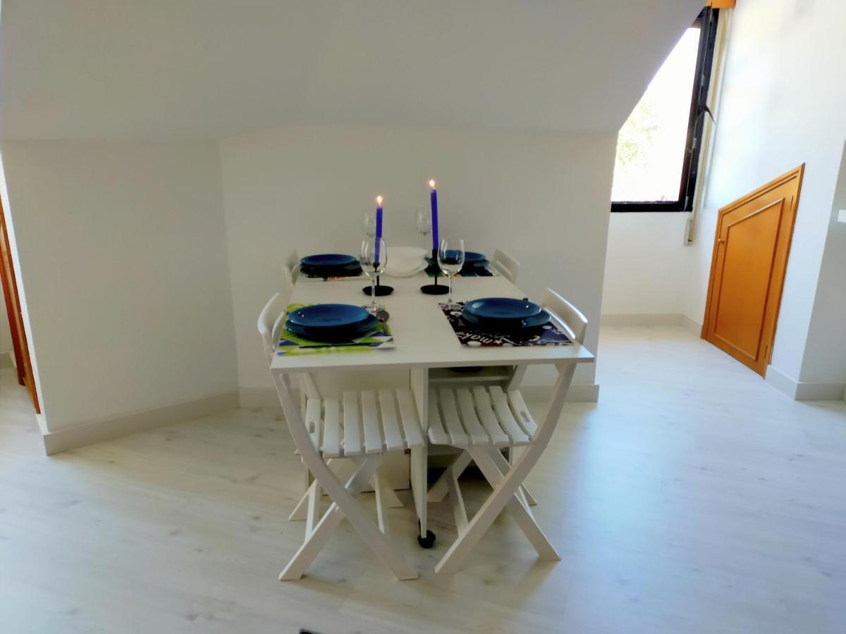 Apartamento En El Casco Antiguo De Понферада Екстериор снимка