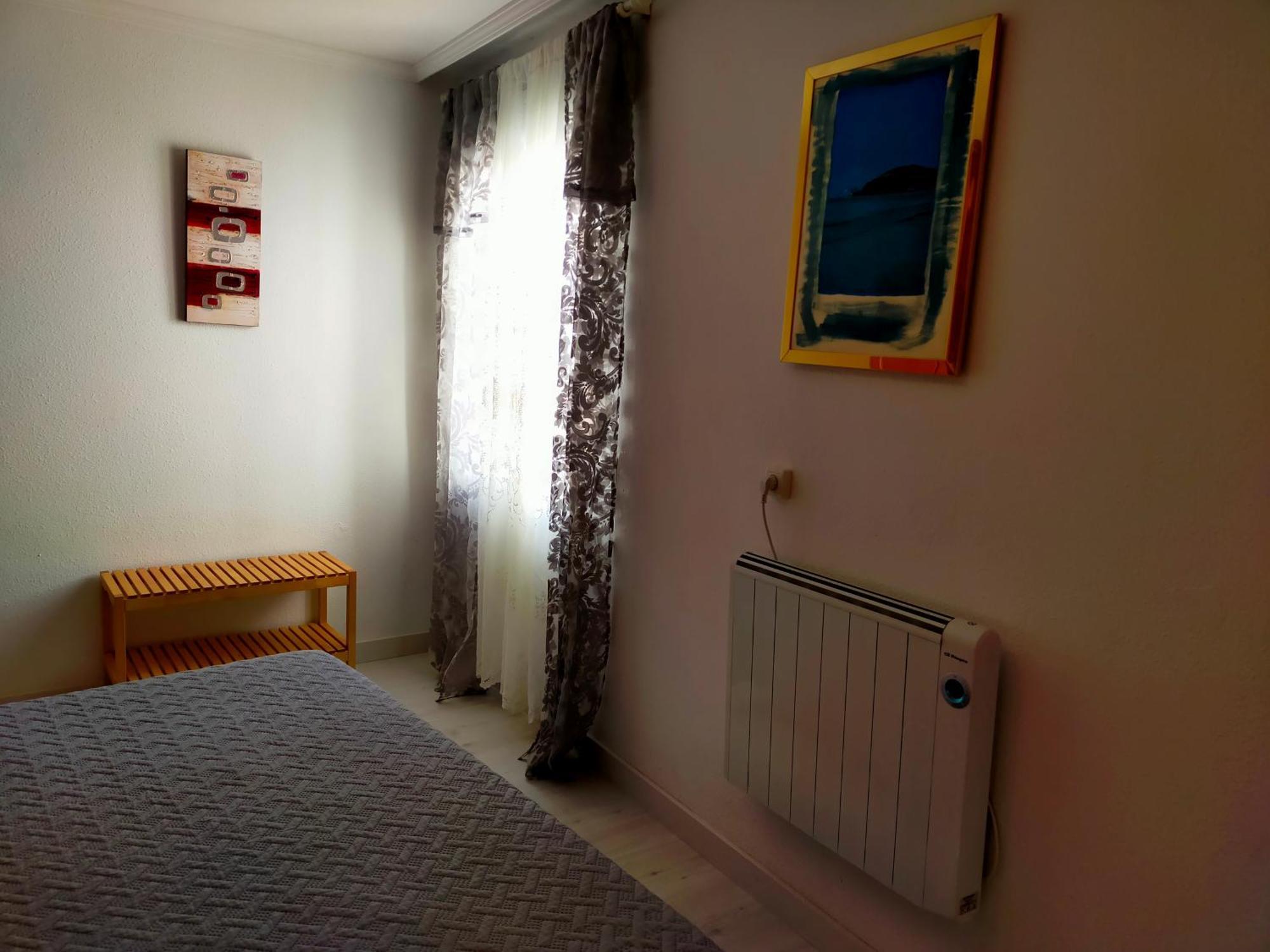 Apartamento En El Casco Antiguo De Понферада Екстериор снимка