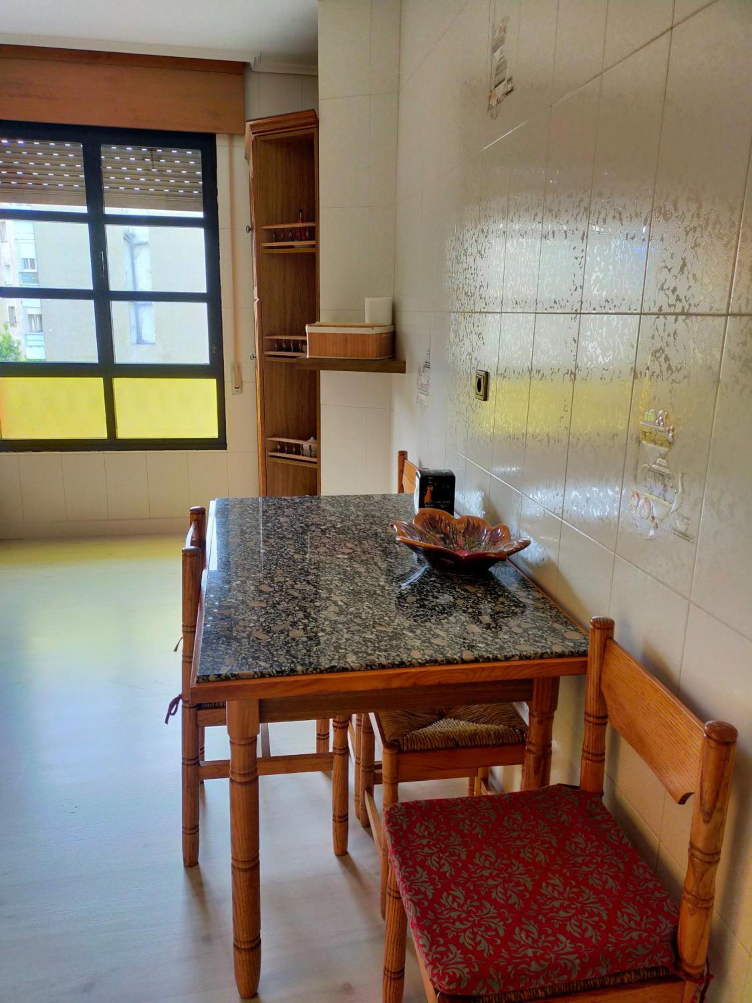 Apartamento En El Casco Antiguo De Понферада Екстериор снимка